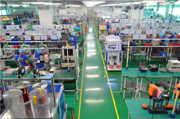 恒驅(qū)無刷電機產(chǎn)線